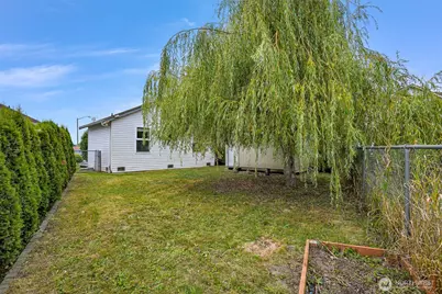 1906 N 30th Street, Mount Vernon, WA 98273 - Photo 16