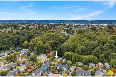 4421 28th Avenue S, Seattle, WA 98108 - Photo 2