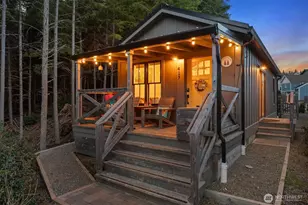 417 E Compass St, Pacific Beach, WA 98571 - Photo 2