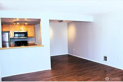 1522 NE 175th Street #200, Shoreline, WA 98155 - Photo 4