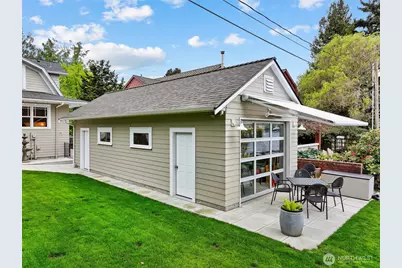 1852 E Shelby Street, Seattle, WA 98112 - Photo 30