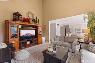 15709 143rd Ave SE, Renton, WA 98058 - Photo 10