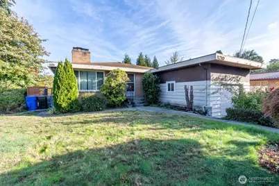 1210 N 33rd Place, Renton, WA 98056 - Photo 1