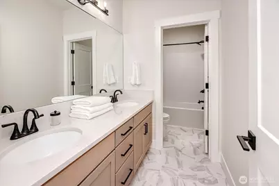 12143 NE 170th Place, Bothell, WA 98011 - Photo 26