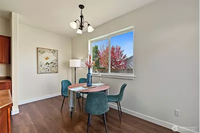 10005 Cochrane Avenue SE, Yelm, WA 98597 - Photo 14