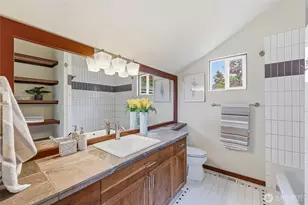 613 Bellevue Way SE, Bellevue, WA 98004 - Photo 20