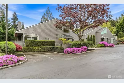 613 Bellevue Way SE, Bellevue, WA 98004 - Photo 30