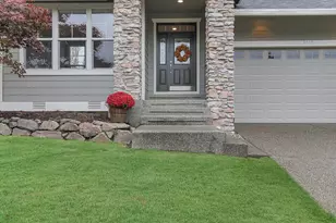 16016 SE 249th Pl, Covington, WA 98042 - Photo 2