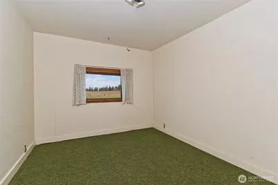 22024 SE 416th Street, Enumclaw, WA 98022 - Photo 32