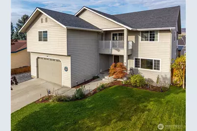 3037 Vera Cruz Street, Malaga, WA 98828 - Photo 1