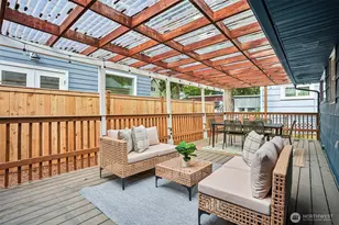 13717 N Stone Ave, Seattle, WA 98133 - Photo 18