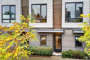 820 NE 63rd St, Seattle, WA 98115 - Photo 2
