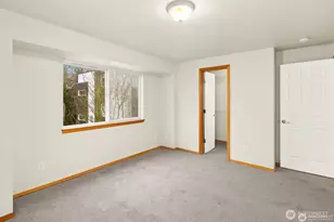 1417 N 97th St, Seattle, WA 98103 - Photo 10