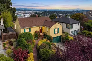 3006 36th Ave SW, Seattle, WA 98126 - Photo 2