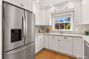 3006 36th Ave SW, Seattle, WA 98126 - Photo 12