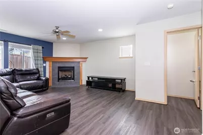 324 Kirkland Place SE, Renton, WA 98056 - Photo 10