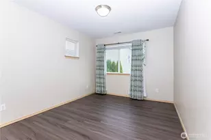 324 Kirkland Pl SE, Renton, WA 98056 - Photo 16