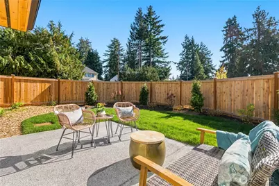 1520 NE 113th Street, Seattle, WA 98125 - Photo 6