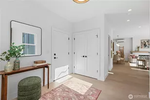 1520 NE 113th St, Seattle, WA 98125 - Photo 4