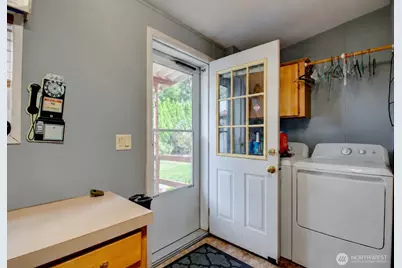 1305 State Street, Sedro Woolley, WA 98284 - Photo 12