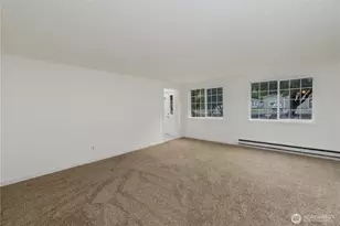 213 E Vashon Ave, Port Angeles, WA 98362 - Photo 8