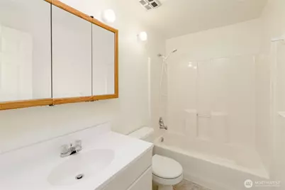 213 E Vashon Ave, Port Angeles, WA 98362 - Photo 22