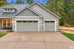3035 SE Nyeri Trl, Olalla, WA 98359 - Photo 4