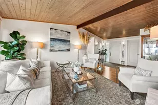 239 SW 184th St, Normandy Park, WA 98166 - Photo 4
