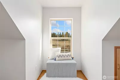 2021 San Juan Avenue, Port Townsend, WA 98368 - Photo 18