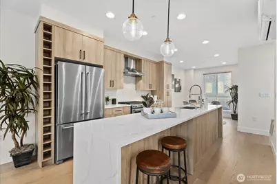18518 Thorsk Street #C5, Bothell, WA 98011 - Photo 2