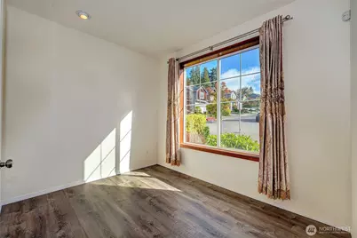 22820 41st Drive SE, Bothell, WA 98021 - Photo 6
