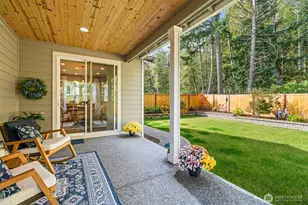 10592 Treasure Dr, Silverdale, WA 98383 - Photo 30