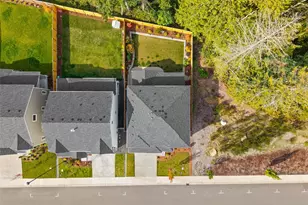 10592 Treasure Dr, Silverdale, WA 98383 - Photo 34