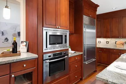 10705 226th Street SW, Edmonds, WA 98020 - Photo 10