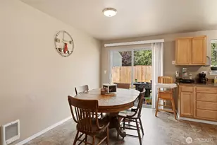 7016 Gaston Ln SW, Tumwater, WA 98501 - Photo 16