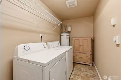 7016 Gaston Lane SW, Tumwater, WA 98501 - Photo 22