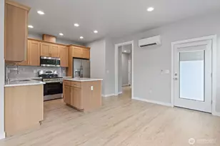 511 15 St SE, Puyallup, WA 98372 - Photo 8