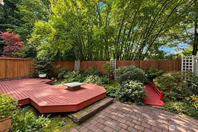 15883 Northup Way #59, Bellevue, WA 98008 - Photo 24
