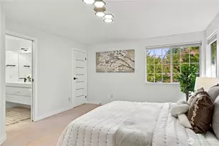 15883 Northup Way, Bellevue, WA 98008 - Photo 18