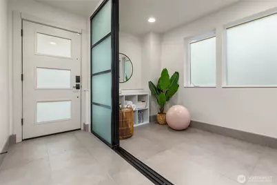 1116 Broadway E #C, Seattle, WA 98102 - Photo 6