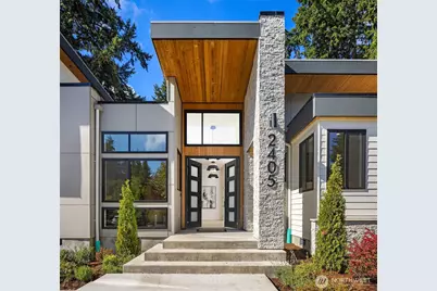 2405 162nd Avenue NE, Bellevue, WA 98008 - Photo 1
