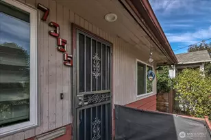 7355 17th Ave NW, Seattle, WA 98117 - Photo 6