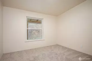 6396 Kalama River Rd, Kalama, WA 98625 - Photo 20