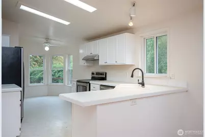 6396 Kalama River Road, Kalama, WA 98625 - Photo 6
