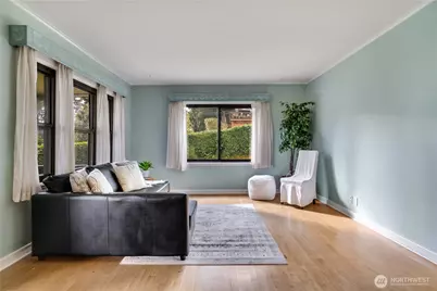11457 Glendale Way S, Seattle, WA 98168 - Photo 4
