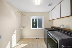 927 Easy St NE, Moses Lake, WA 98837 - Photo 34