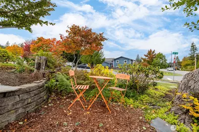 2201 24th Street, Anacortes, WA 98221 - Photo 30