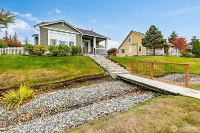 2201 24th Street, Anacortes, WA 98221 - Photo 2