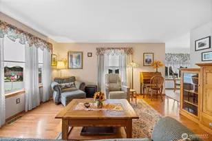 2201 24th St, Anacortes, WA 98221 - Photo 8
