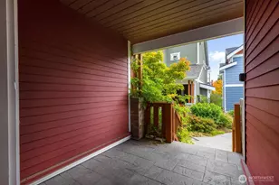 8018 Ashworth Ave N, Seattle, WA 98103 - Photo 2